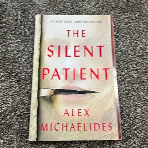 The Silent Patient by Alex Michaelides